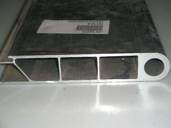 Top afslutning 40x200 2373mm