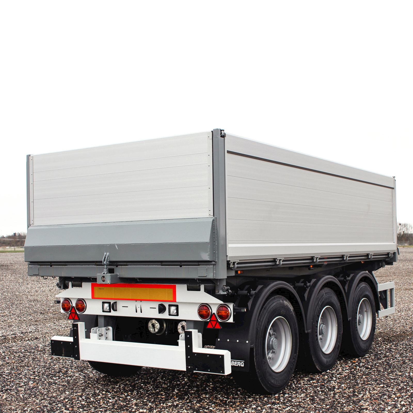 T790K - åben m bagklap 5100mm