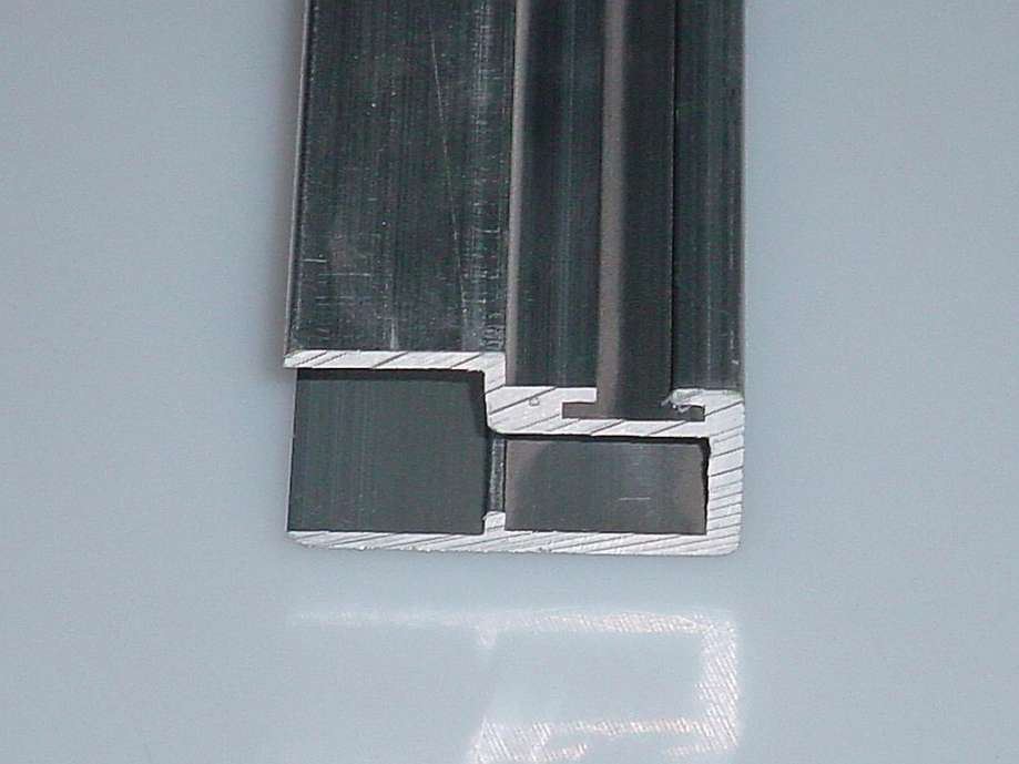 Afslutningsprofil 800mm. (48m3)